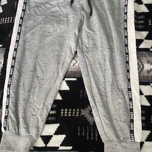 Bobbie Brooks Heather Gray Joggers